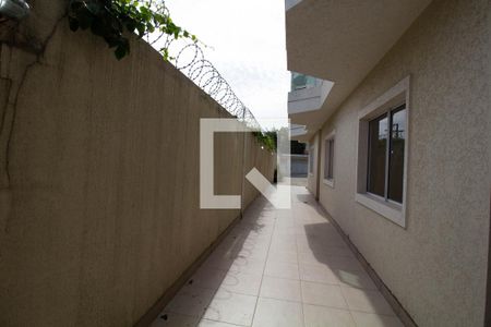 Casa de condomínio à venda com 63m², 2 quartos e 1 vaga Casa de condomínio à venda com 63m², 2 quartos e 1 vagaÁrea Externa