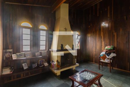 Sala de casa à venda com 5 quartos, 300m² em Interlagos, São Paulo