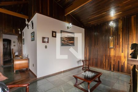 Sala de casa à venda com 5 quartos, 300m² em Interlagos, São Paulo