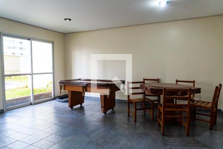 Apartamento para alugar com 55m², 2 quartos e 1 vaga Apartamento para alugar com 55m², 2 quartos e 1 vagaÁrea comum - Salão de festas