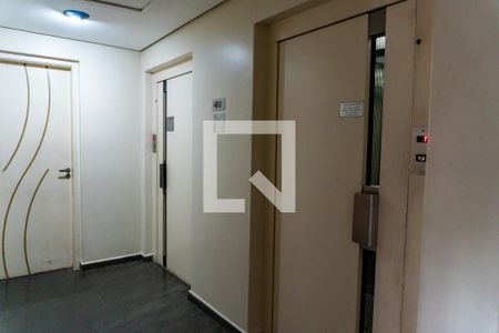 Apartamento para alugar com 55m², 2 quartos e 1 vaga Apartamento para alugar com 55m², 2 quartos e 1 vagaHall de entrada