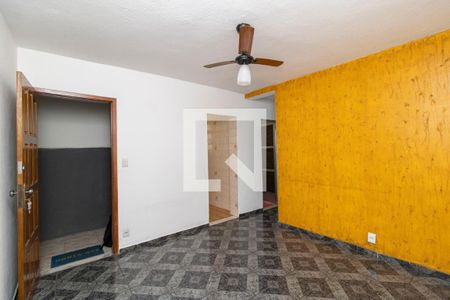 Sala de apartamento para alugar com 2 quartos, 49m² em Olaria, Rio de Janeiro
