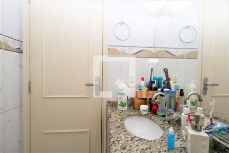 Casa à venda com 159m², 3 quartos e 3 vagasBanheiro da Suíte