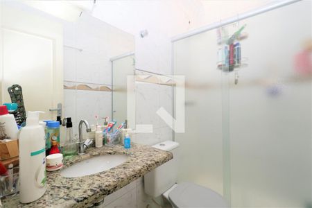 Casa à venda com 159m², 3 quartos e 3 vagasBanheiro da Suíte