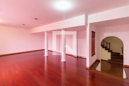 Sala de casa à venda com 4 quartos, 250m² em Conjunto Residencial Butanta, São Paulo