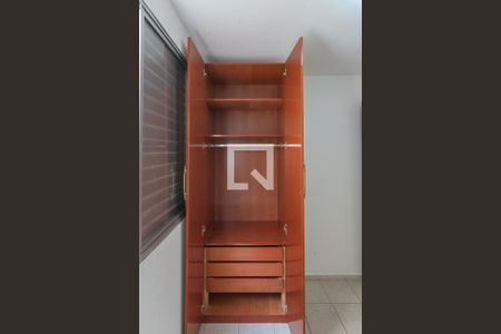 Quarto 2 de apartamento para alugar com 3 quartos, 75m² em Vila Proost de Souza, Campinas
