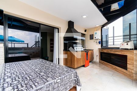Apartamento à venda com 209m², 3 quartos e 5 vagas Apartamento à venda com 209m², 3 quartos e 5 vagasÁrea Gourmet