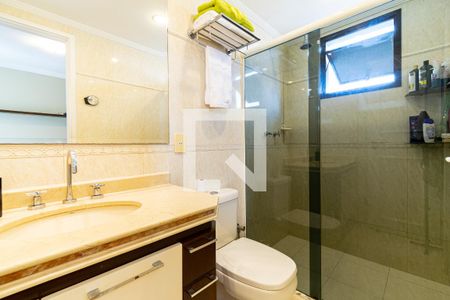 Apartamento à venda com 209m², 3 quartos e 5 vagas Apartamento à venda com 209m², 3 quartos e 5 vagasBanheiro da Suíte