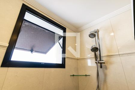 Apartamento à venda com 209m², 3 quartos e 5 vagas Apartamento à venda com 209m², 3 quartos e 5 vagasBanheiro Social 1
