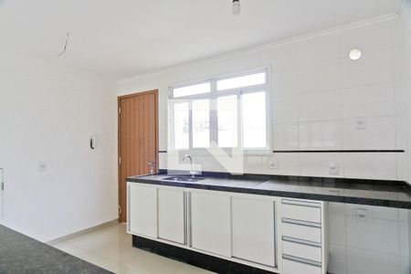 Casa de condomínio à venda com 95m², 2 quartos e 3 vagas Casa de condomínio à venda com 95m², 2 quartos e 3 vagasCozinha