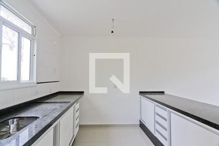 Casa de condomínio à venda com 95m², 2 quartos e 3 vagas Casa de condomínio à venda com 95m², 2 quartos e 3 vagasCozinha