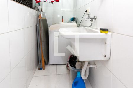 Apartamento à venda com 62m², 2 quartos e 1 vaga Apartamento à venda com 62m², 2 quartos e 1 vagaÁrea de Serviço