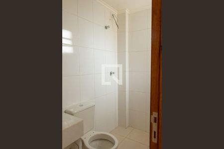 Casa de condomínio à venda com 92m², 2 quartos e 3 vagasBanheiro suite 2