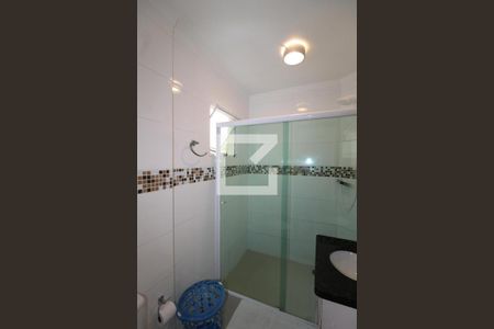 Casa à venda com 165m², 3 quartos e 2 vagasBanheiro da Suíte