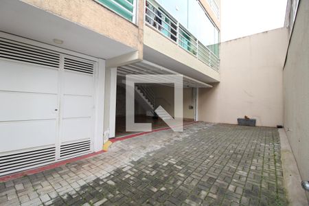 Casa à venda com 165m², 3 quartos e 2 vagasFachada
