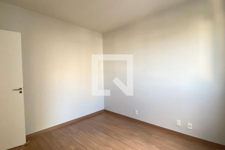 Apartamento à venda com 54m², 2 quartos e 1 vagaQuarto 2