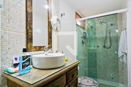 Casa à venda com 274m², 3 quartos e 5 vagas Casa à venda com 274m², 3 quartos e 5 vagasBanheiro