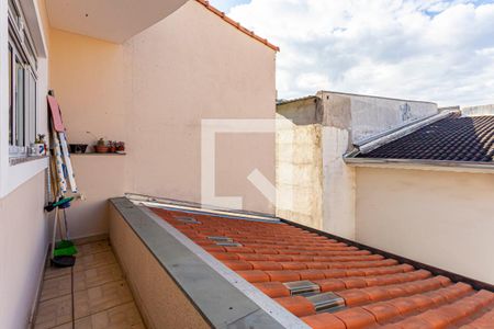 Casa à venda com 317m², 3 quartos e 5 vagas Casa à venda com 317m², 3 quartos e 5 vagasVaranda da Cozinha