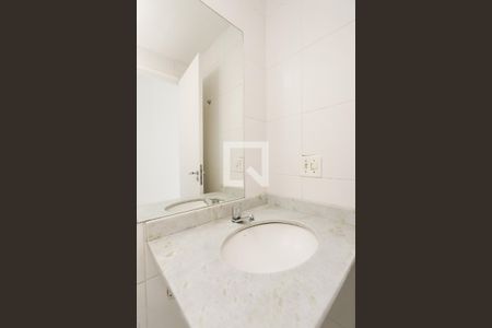 Apartamento à venda com 49m², 2 quartos e 1 vaga Apartamento à venda com 49m², 2 quartos e 1 vagaBanheiro