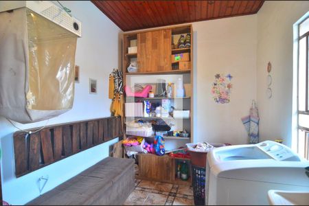 Casa à venda com 150m², 2 quartos e 2 vagasÁrea de Serviço