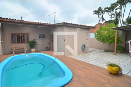 Casa à venda com 150m², 2 quartos e 2 vagasPátio