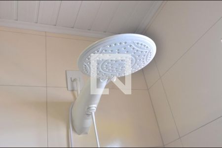 Casa à venda com 150m², 2 quartos e 2 vagasBanheiro 1