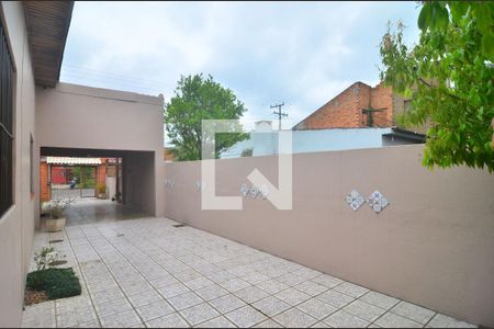 Casa à venda com 150m², 2 quartos e 2 vagasPátio