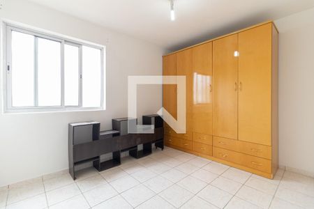 Quarto 2 de apartamento para alugar com 2 quartos, 46m² em Vila Vermelha, São Paulo