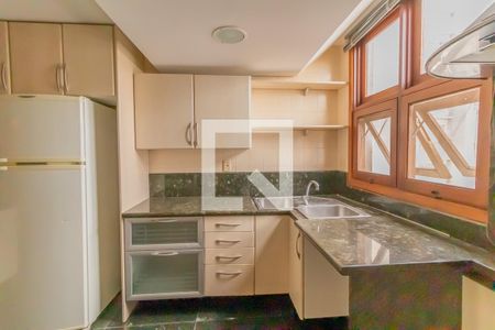 Apartamento à venda com 200m², 4 quartos e 2 vagasCozinha