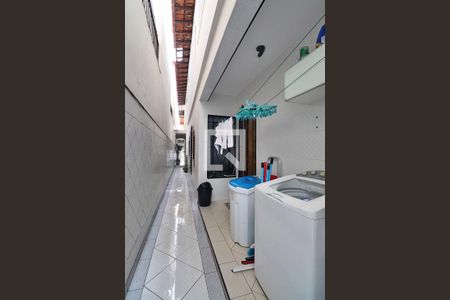 Casa à venda com 283m², 3 quartos e 2 vagasÁrea de Serviço