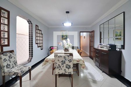 Casa à venda com 283m², 3 quartos e 2 vagasCopa