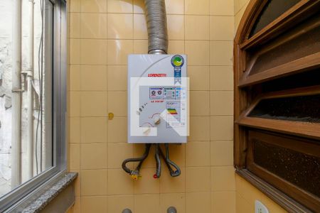 Apartamento à venda com 45m², 2 quartos e sem vaga Apartamento à venda com 45m², 2 quartos e sem vagaAquecedor