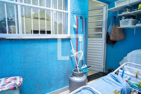 Casa de condomínio à venda com 65m², 2 quartos e 1 vaga Casa de condomínio à venda com 65m², 2 quartos e 1 vagaÁrea de Serviço