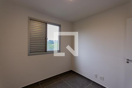 Quarto 2 de apartamento para alugar com 3 quartos, 63m² em Jardim Utinga, Santo André