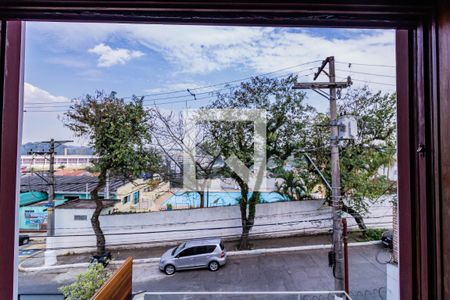 Casa à venda com 200m², 3 quartos e 2 vagas Casa à venda com 200m², 3 quartos e 2 vagasVista do Quarto 2