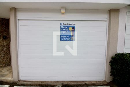 Casa de condomínio à venda com 320m², 5 quartos e 2 vagas Casa de condomínio à venda com 320m², 5 quartos e 2 vagasplaquinha instalada no imovel