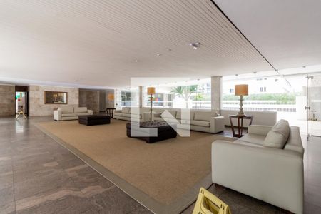 Apartamento à venda com 142m², 2 quartos e 2 vagas Apartamento à venda com 142m², 2 quartos e 2 vagasHall Social