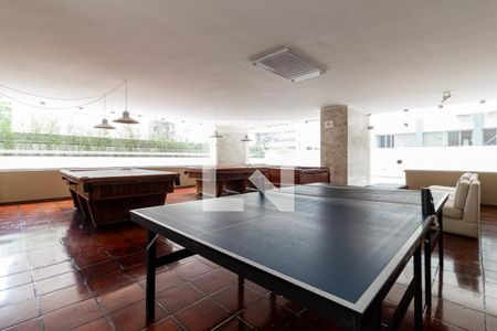Apartamento à venda com 142m², 2 quartos e 2 vagas Apartamento à venda com 142m², 2 quartos e 2 vagasSalão de Jogos