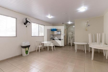 Apartamento para alugar com 45m², 2 quartos e 1 vaga Apartamento para alugar com 45m², 2 quartos e 1 vagaÁrea comum - Salão de festas