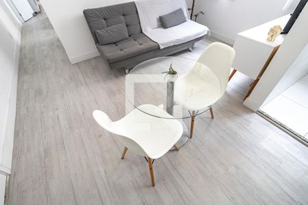 Sala - Mesa de apartamento para alugar com 2 quartos, 40m² em Cambuci, São Paulo