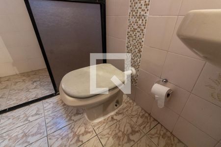 Apartamento para alugar com 114m², 2 quartos e 1 vaga Apartamento para alugar com 114m², 2 quartos e 1 vagaDetalhe do banheiro social