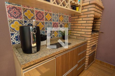 Casa à venda com 90m², 3 quartos e 2 vagas Casa à venda com 90m², 3 quartos e 2 vagasChurrasqueira