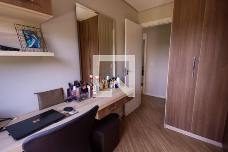 Casa à venda com 90m², 3 quartos e 2 vagas Casa à venda com 90m², 3 quartos e 2 vagasEscritório