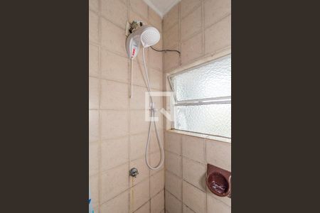 Banheiro de apartamento à venda com 1 quarto, 47m² em Santo Antônio, Porto Alegre