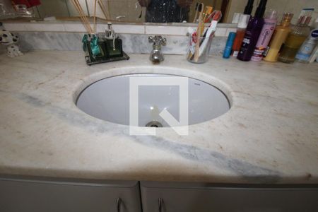 Casa à venda com 170m², 3 quartos e 1 vagaBanheiro Social