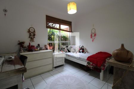 Casa à venda com 170m², 3 quartos e 1 vagaQuarto 1