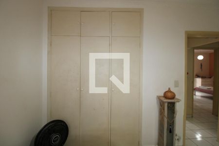 Casa à venda com 170m², 3 quartos e 1 vagaQuarto 1