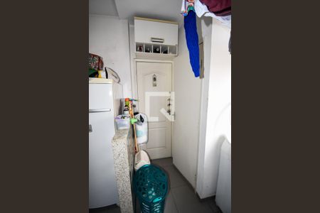 Apartamento à venda com 60m², 2 quartos e 1 vagaPorta de Serviço