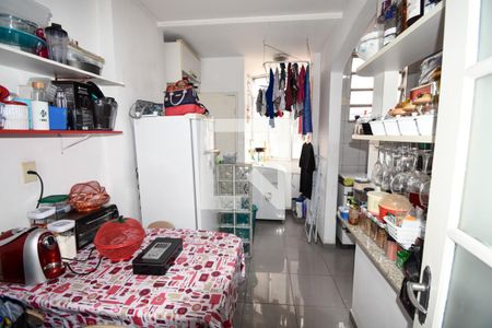 Apartamento à venda com 60m², 2 quartos e 1 vagaCozinha