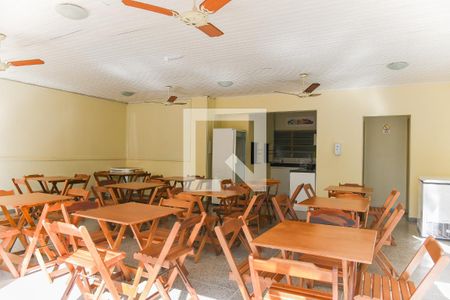 Apartamento à venda com 52m², 2 quartos e 1 vaga Apartamento à venda com 52m², 2 quartos e 1 vagaÁrea Comum - Salão de Festas